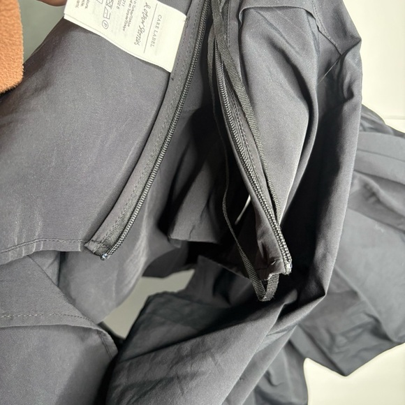 & Other Stories One shoulder Ruffled Top - Picture 16 of 16